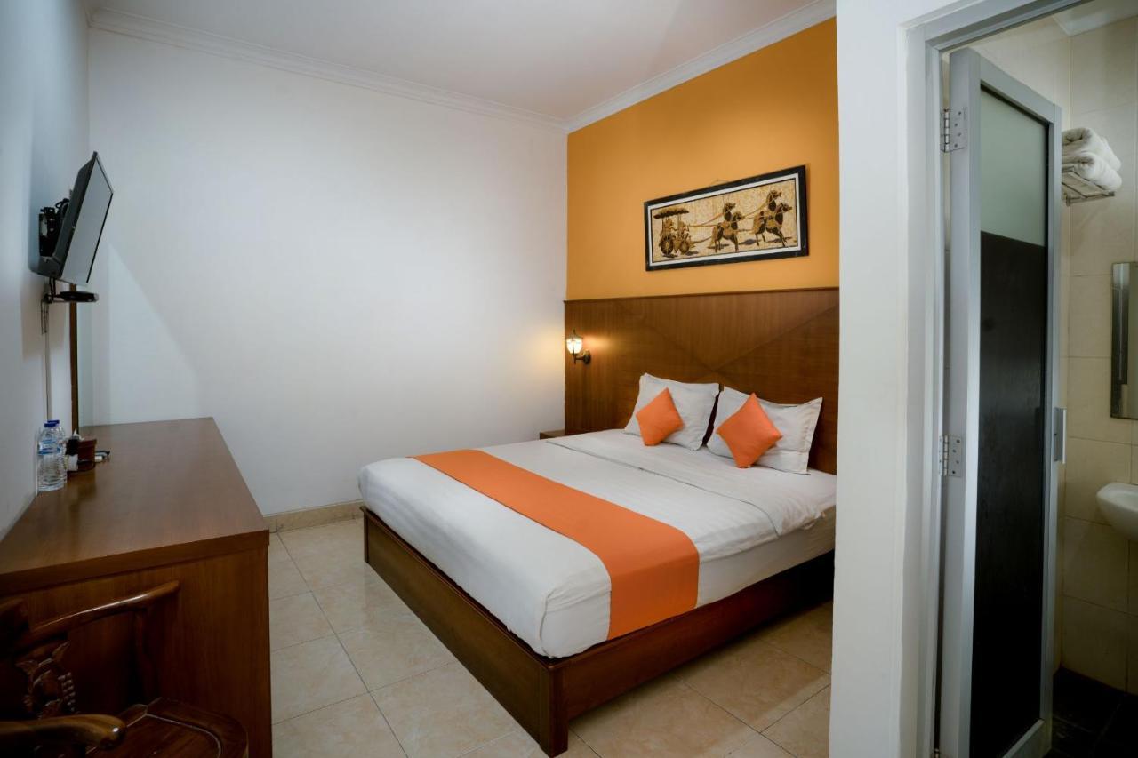 Hotel Poncowinatan - Tugu 2*